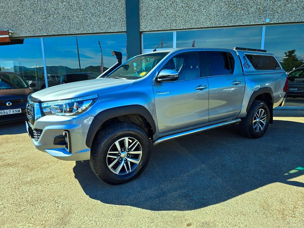 Toyota Hilux 2.4 D-4D Executive+ OMOLOGATO!