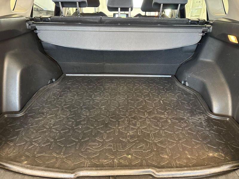 Toyota RAV4 Rav4 2.5 vvt-ie h Dynamic 2wd 218cv e-cvt