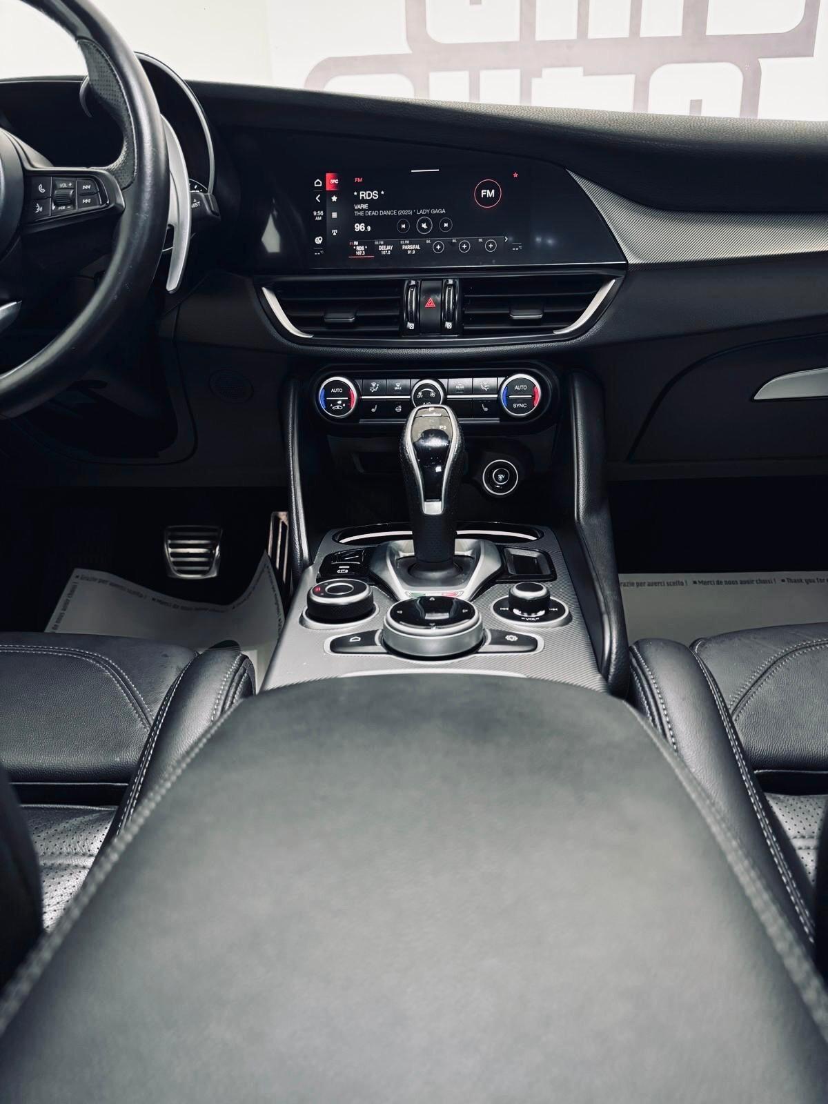 Alfa Romeo Giulia 2.2 Turbodiesel 210 CV AT8 Q4 Veloce