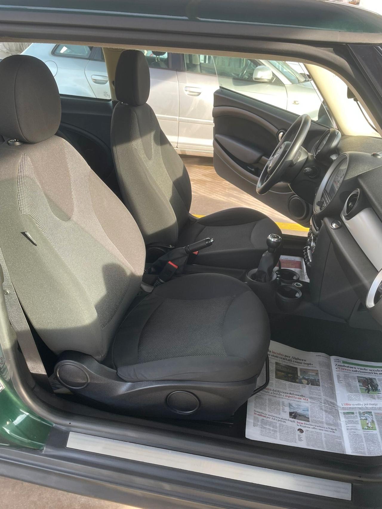 Mini 1.5 Cooper D 2015