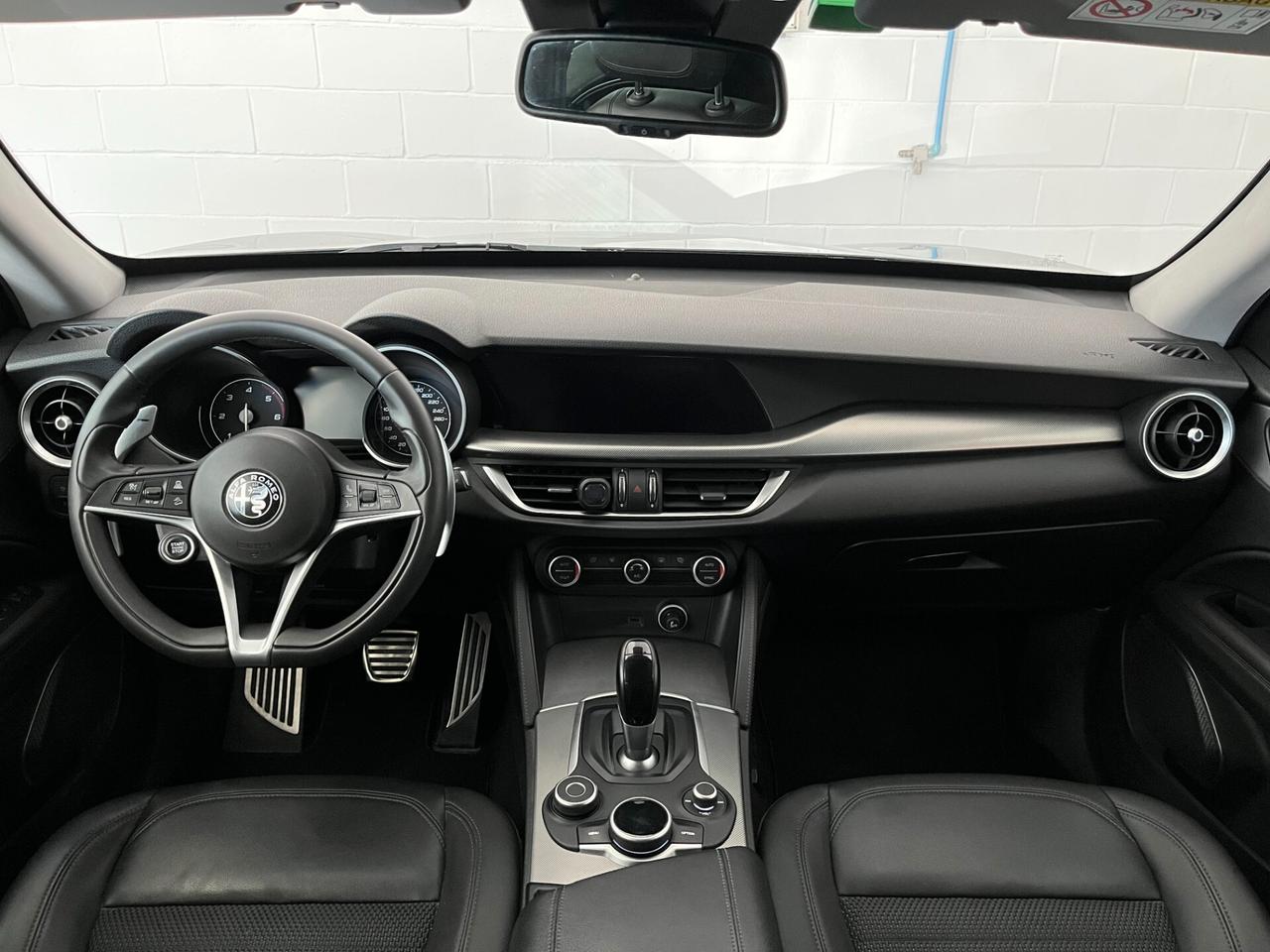 Alfa Romeo Stelvio 2.2 Turbodiesel 210 CV AT8 Q4 Executive