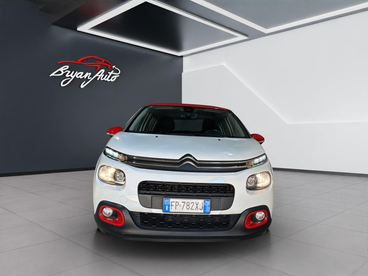 Citroen C3 PureTech 82CV Shine