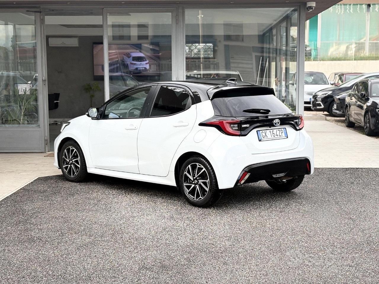 Toyota Yaris 1.5 Hybrid 92CV E6 Neo - 2022