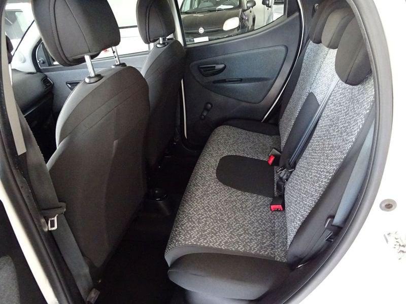 Lancia Ypsilon 1.2 69 CV 5 porte GPL Ecochic Elefantino Blu