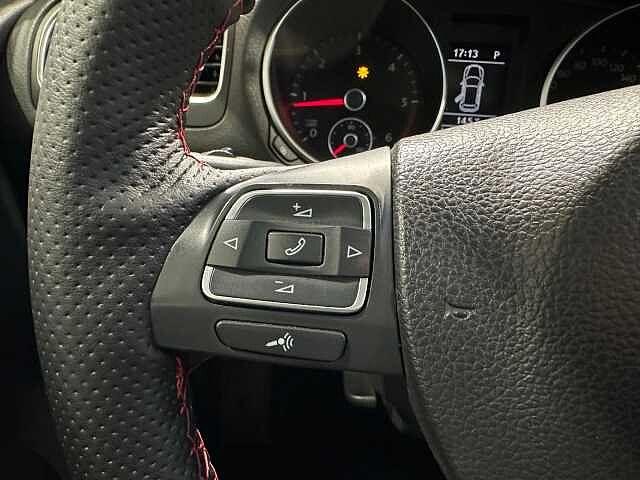 Volkswagen Golf 6ª serie 1.6 TDI DPF DSG 5p. Rline