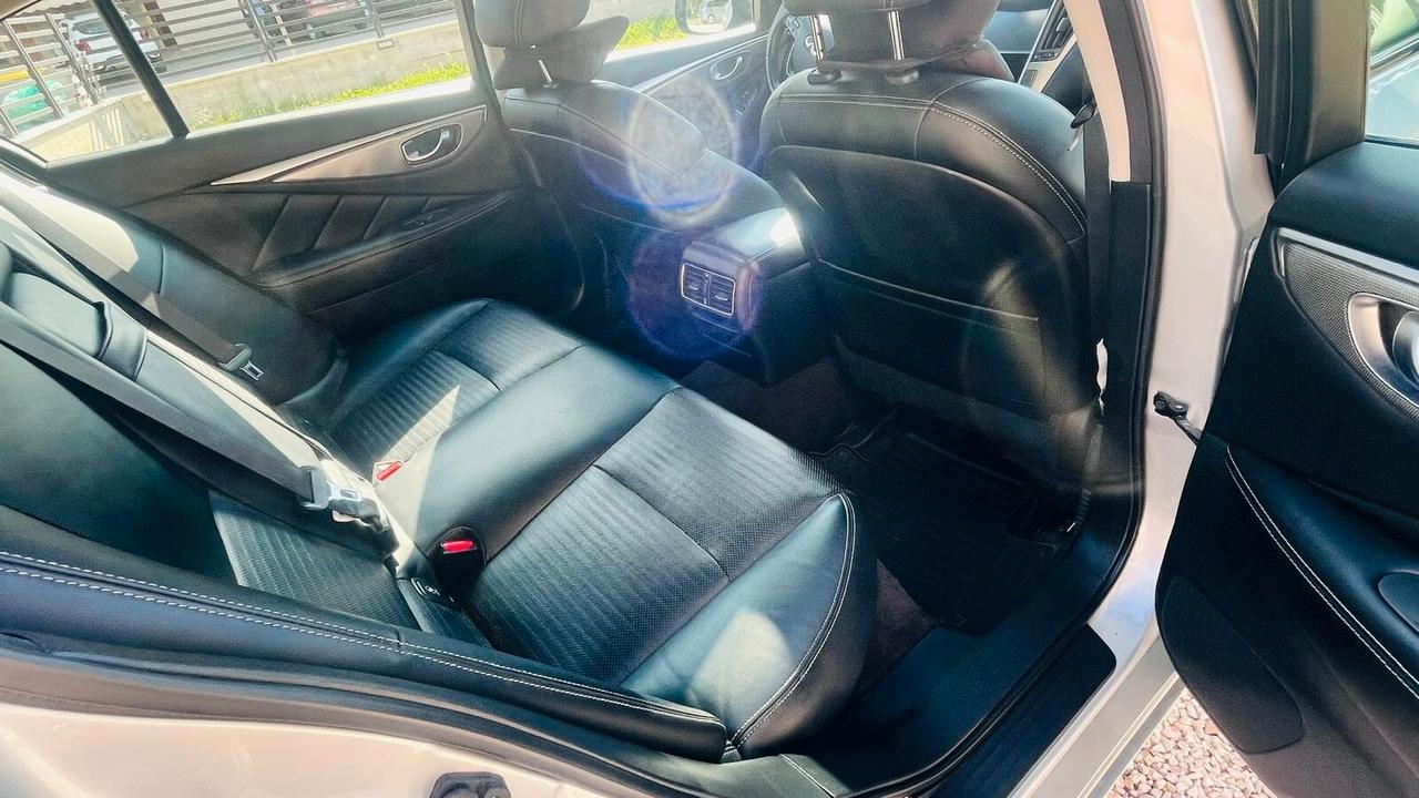 Infiniti Q50 2.2 diesel AT Sport