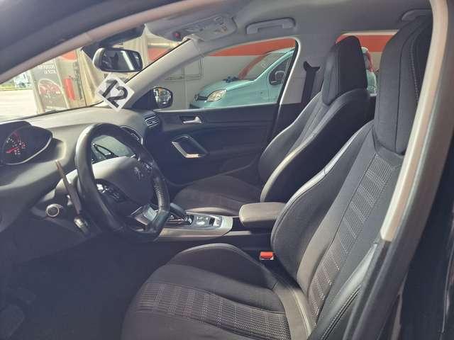 Peugeot 308 308 5p 1.5 bluehdi Allure s