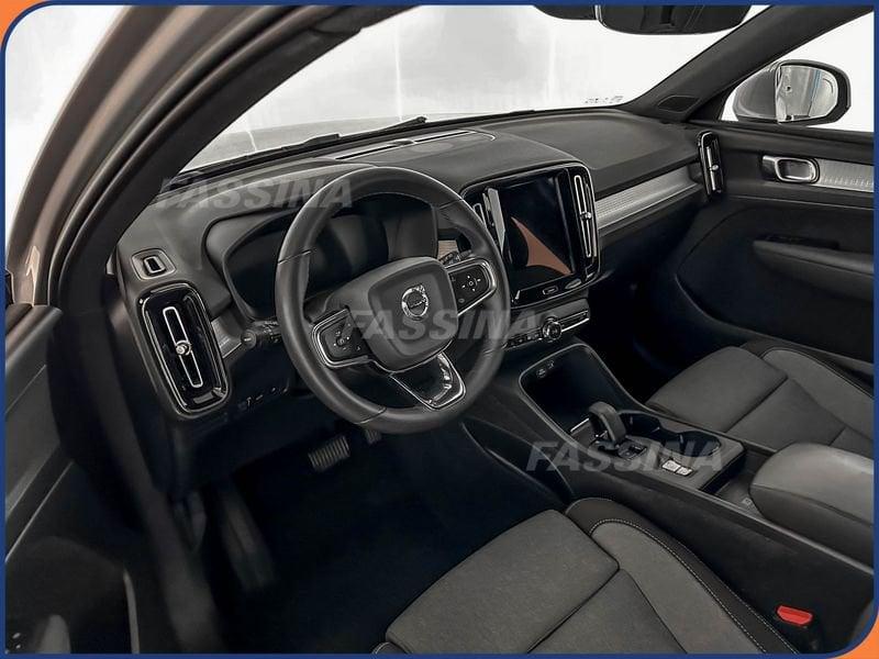 Volvo XC40 Recharge T5 Plug-in Hybrid Recharge Core