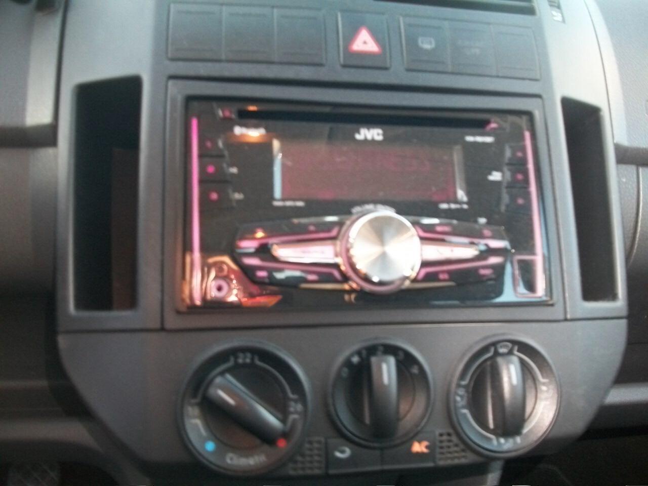 Volkswagen Polo 1.2/60CV 5p. United CC 1200 EURO 04 BENZINA KM 199500 SI NUOVI PATENTATI GARANZIA UN ANNO