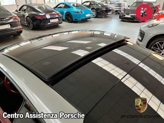 Porsche 911 Carrera 4S