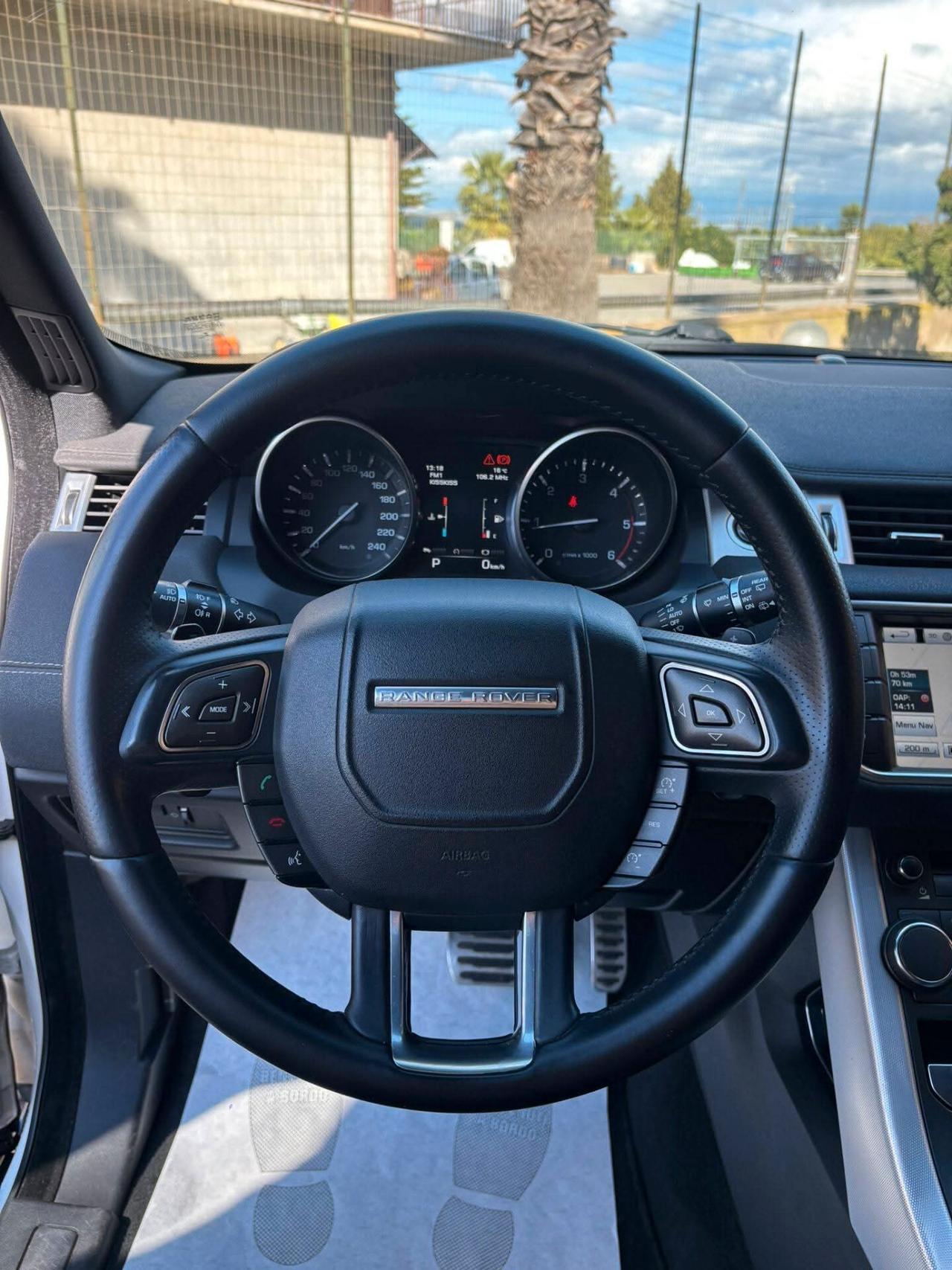 Land Rover Range Evoque 2.0 TD4 180 CV 5p. SE Dynamic