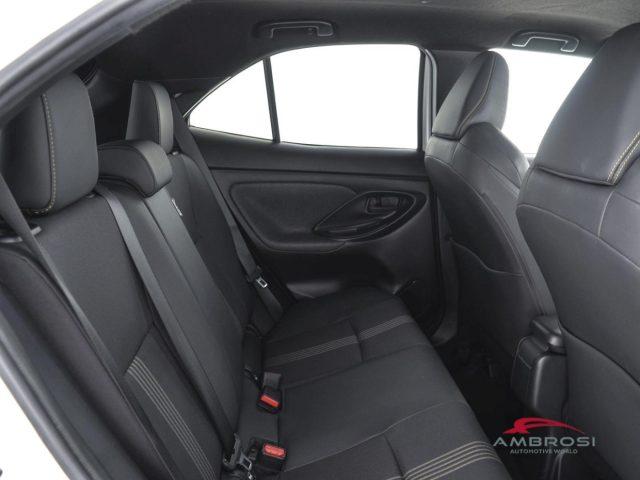 TOYOTA Yaris Cross 1.5 Hybrid 5p. E-CVT AWD-i Premiere