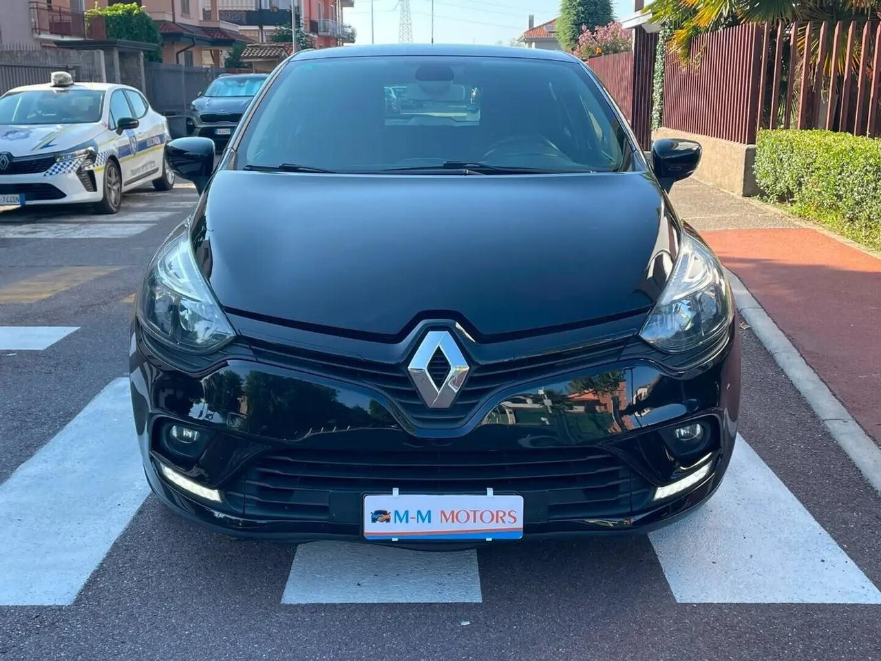 Renault Clio 1.2 75 CV 5 porte