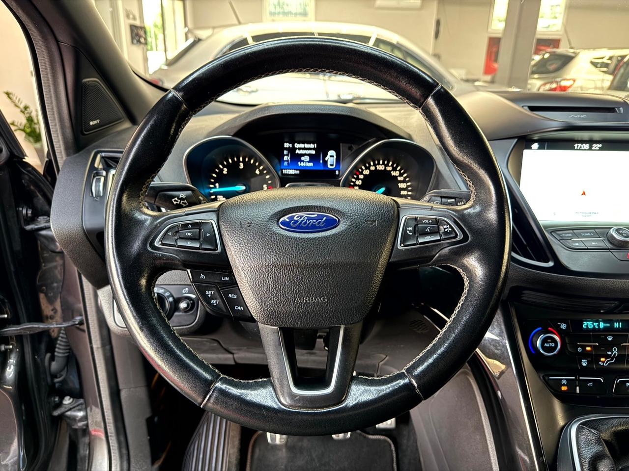 Ford Kuga 1.5 TDCI ST-Line - FABIANOAUTO