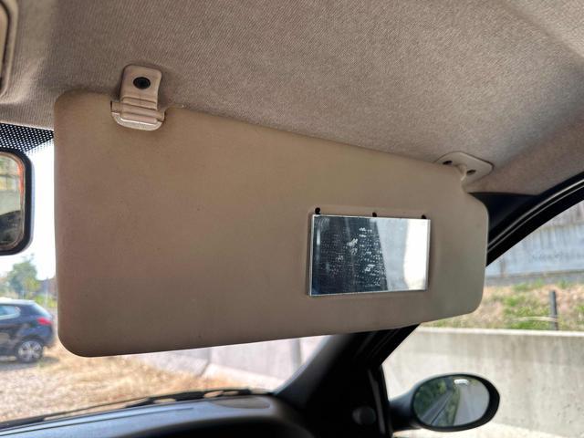 LANCIA Y 1.2i cat Elefantino Blu SERVO STERZO OK NEOP