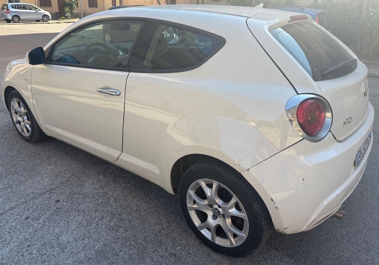 Alfa Romeo MiTo 1.3 JTDm-2 95 CV S&S Distinctive