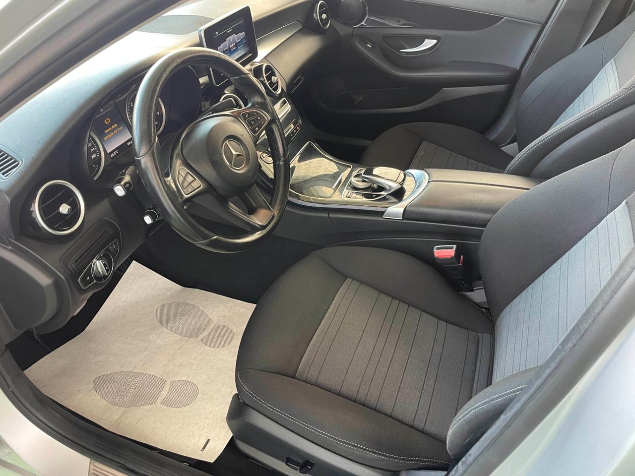 Mercedes-benz C 180 d Auto Premium