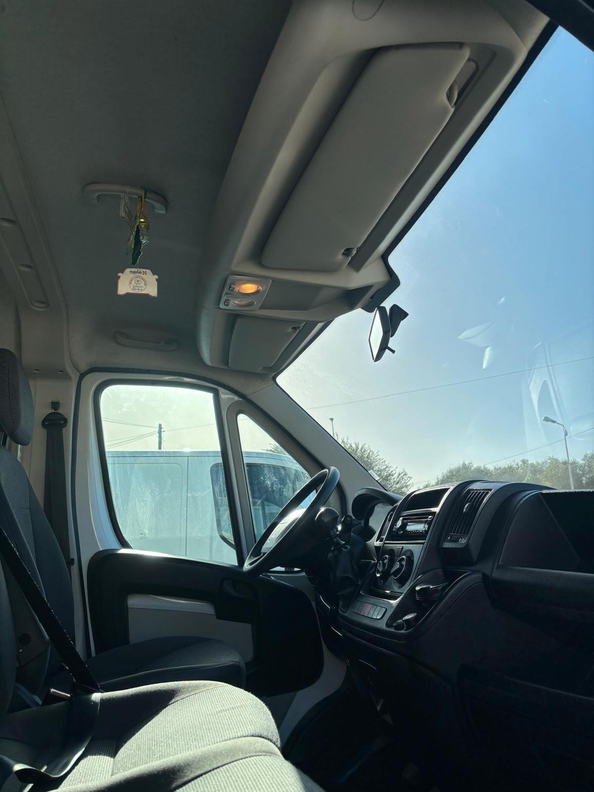 Peugeot Boxer 330 2.2 HDi/130CV FAP PC-TN Combi Premium