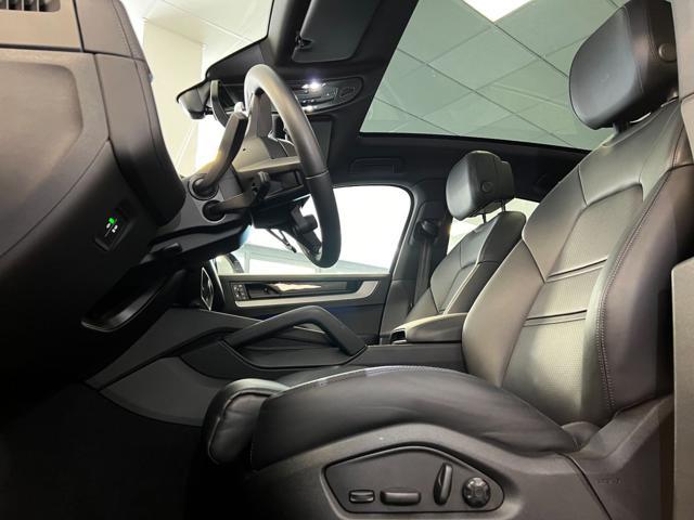 PORSCHE Cayenne 3.0 V6 E-Hybrid / TETTO PANORAMICO / GANCIO / 360°
