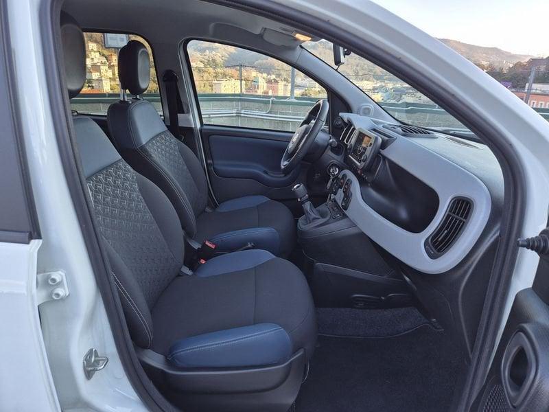 FIAT Panda Cross Panda 1.0 firefly hybrid City Cross s&s 70cv