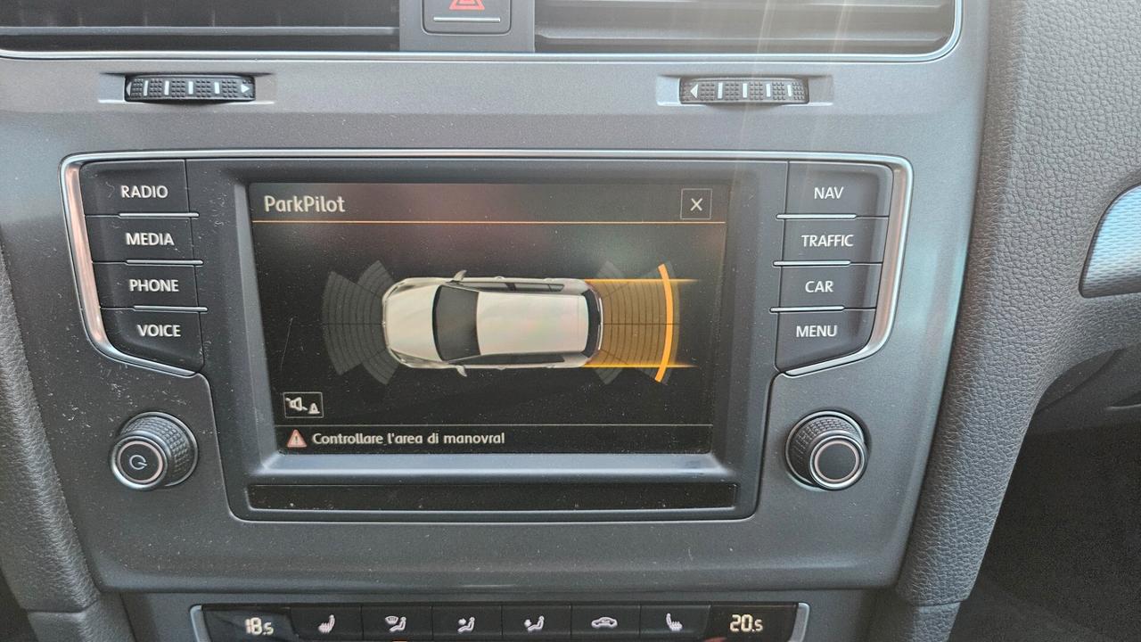 Volkswagen Golf 5p 2.0 tdi LOUNGE 150cv NAVY-SED.RISC.