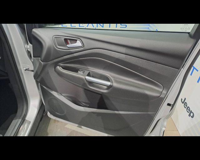 FORD Kuga 1.5 ecoboost Plus s&s 2wd 120cv