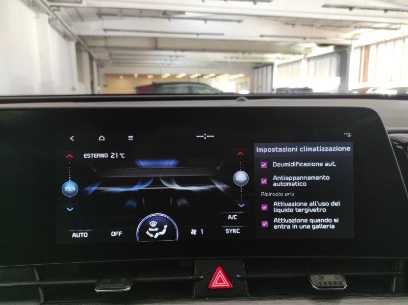 KIA Sportage 5ª serie - Sportage 1.6 CRDi MHEV DCT Style