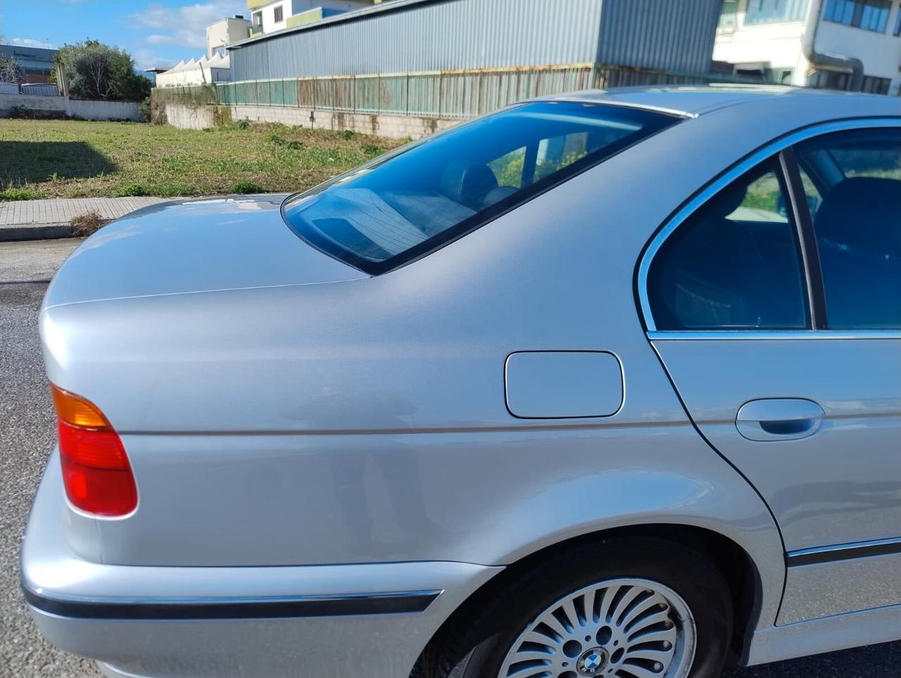 Bmw 520 520i 24V cat Futura