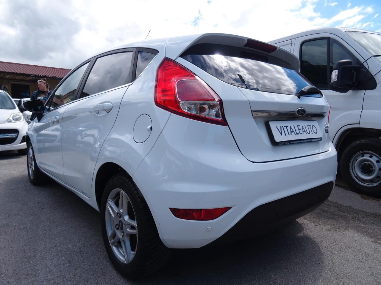 Ford Fiesta 1.4 5p. Bz.- GPL Titanium
