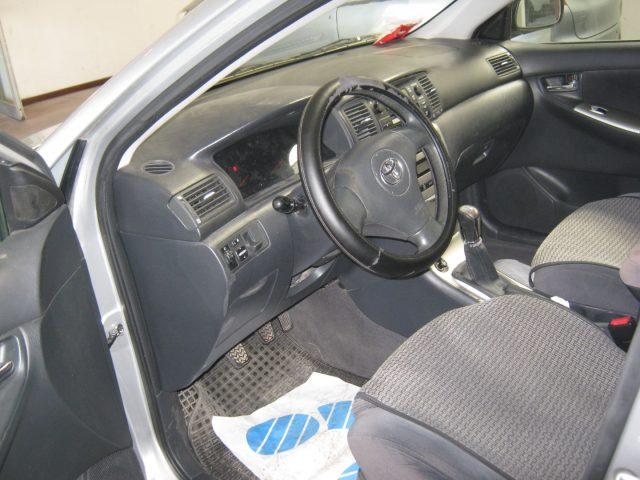 TOYOTA Corolla 2.0 tdi D-4D Station Wagon