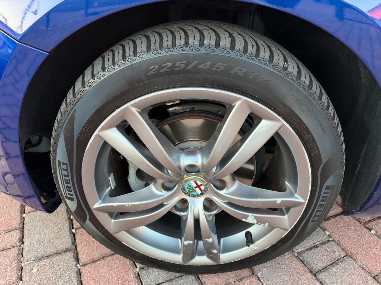 Alfa Romeo Giulietta 1.6 JTDm-2 105 CV Exclusive