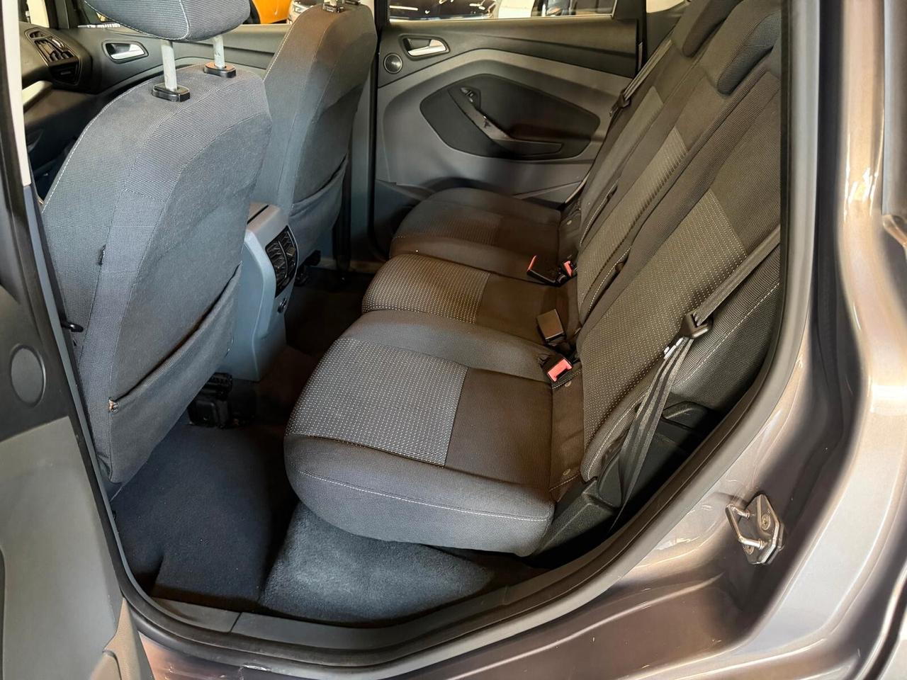 Ford C-Max 1.6 120CV GPL Titanium