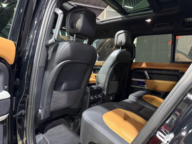 LAND ROVER Defender 3.0 LISTINO ?137000 IVA ESPOSTA 7 POSTI