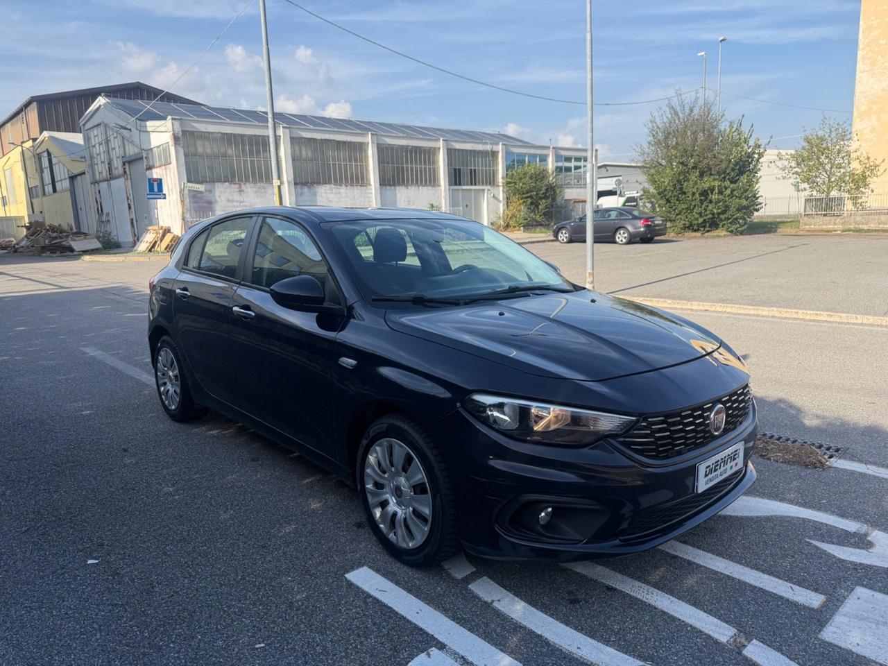 Fiat Tipo 1.6 Mjt S&S 5 porte Easy
