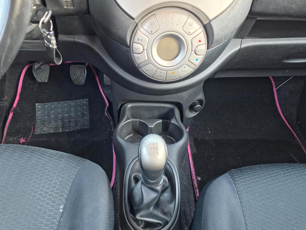 Nissan Micra 1.2 12V 5 porte Tekna 2011-E5 Manuale NEO