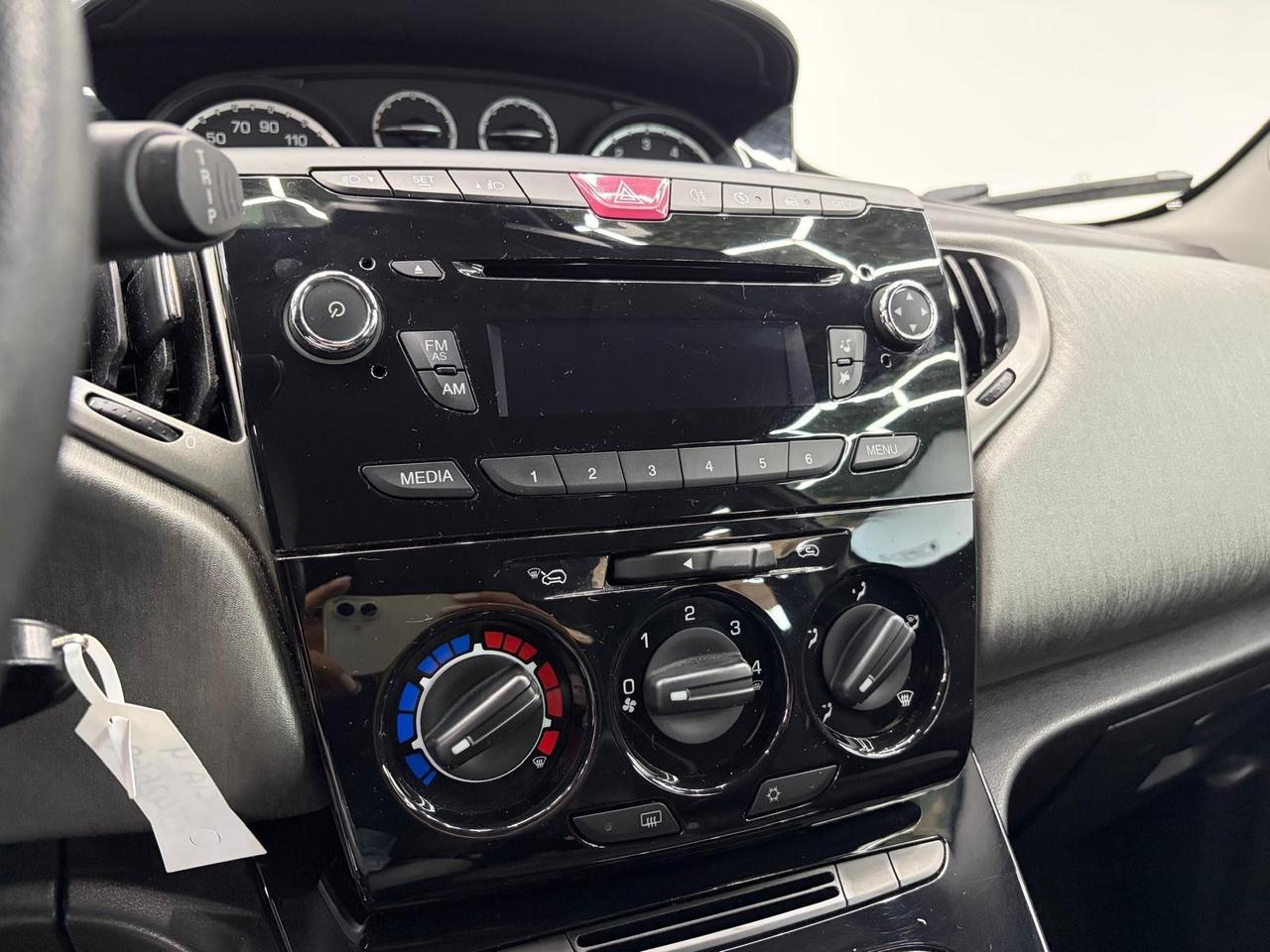 Lancia Ypsilon 1.2 69 CV 5 porte S&S Platinum