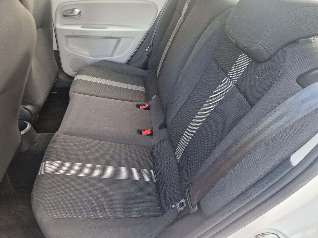 Volkswagen up! 1.0 75cv 5 porte 93 mila km