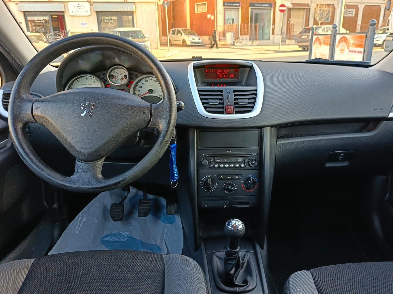 Peugeot 207 1.4 HDi 70CV 5p. ONE Line