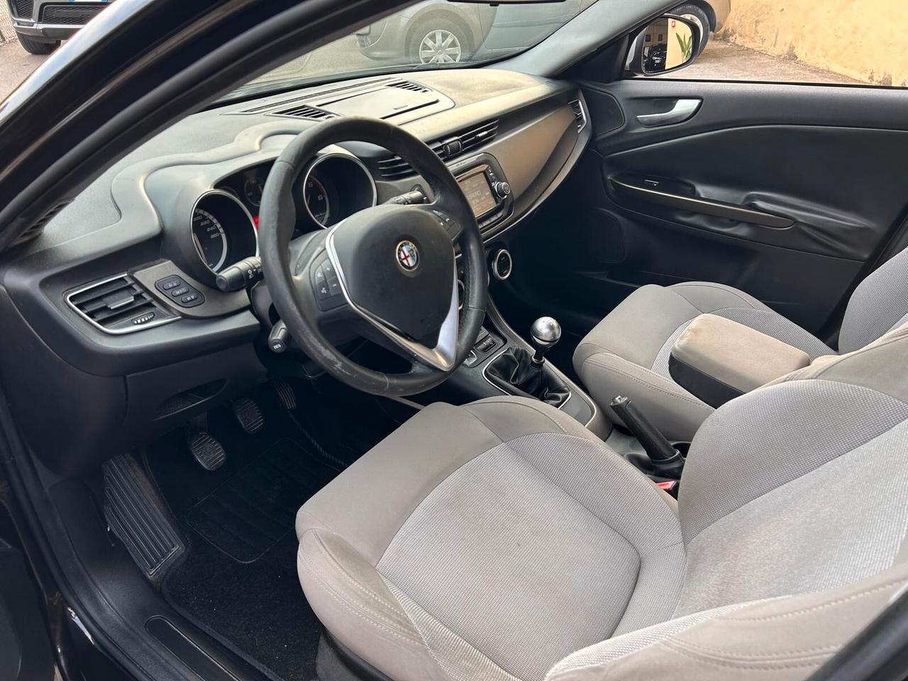 Alfa Romeo Giulietta 2015 1.6 Diesel 105 CV Exclusive CDF