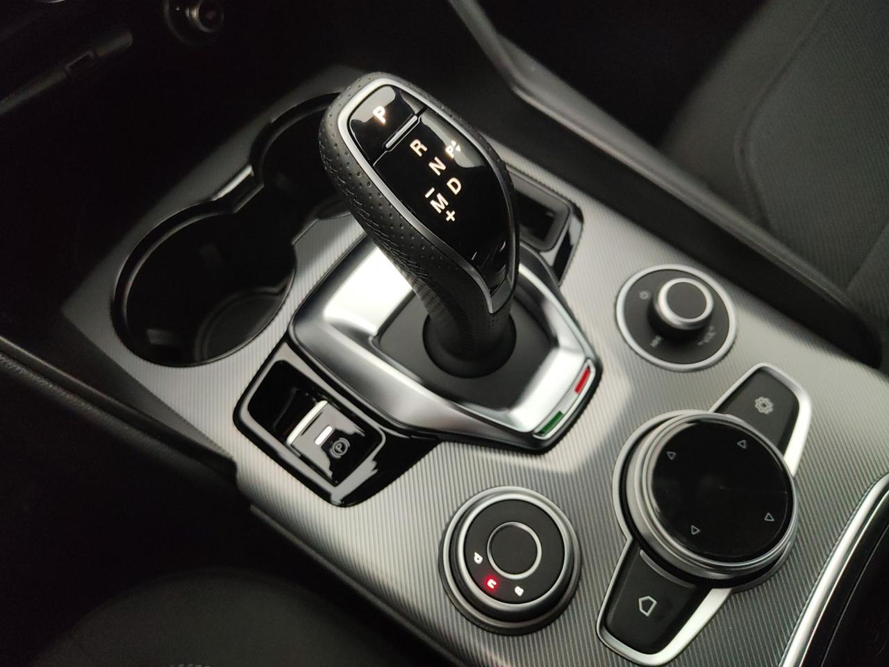 ALFA ROMEO Giulia 2023 2.2 TD 160CV SPRINT