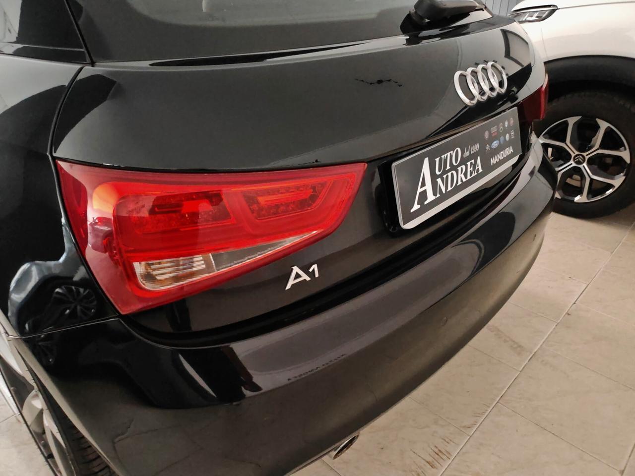 Audi A1 SPB 1.6 TDI 105CV FULL OPTIONAL