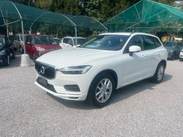 Volvo XC 60 B4 (d) AWD Geartronic Momentum motore rotto