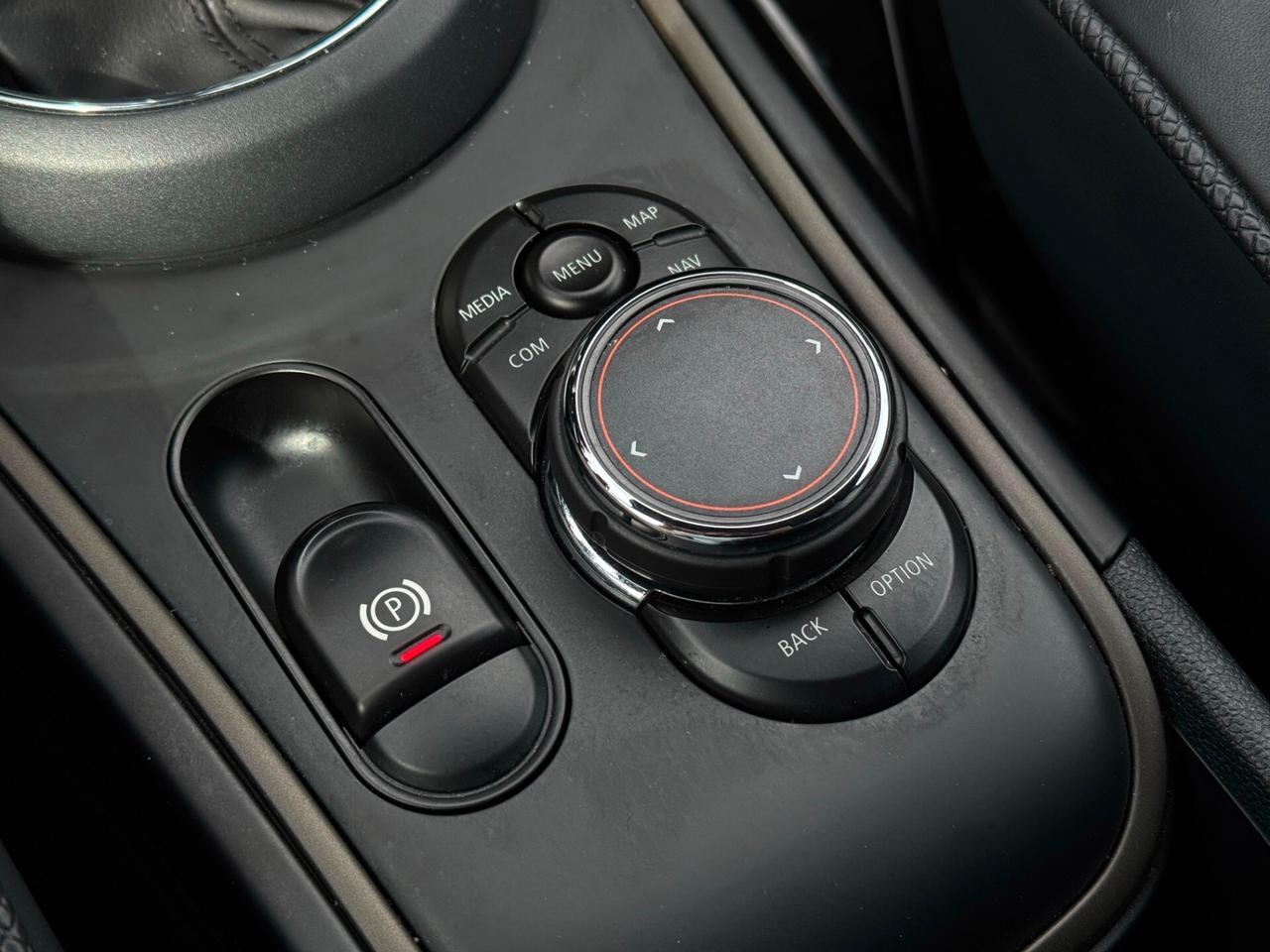 Mini Cooper D Countryman 2.0 Hype 150 cv