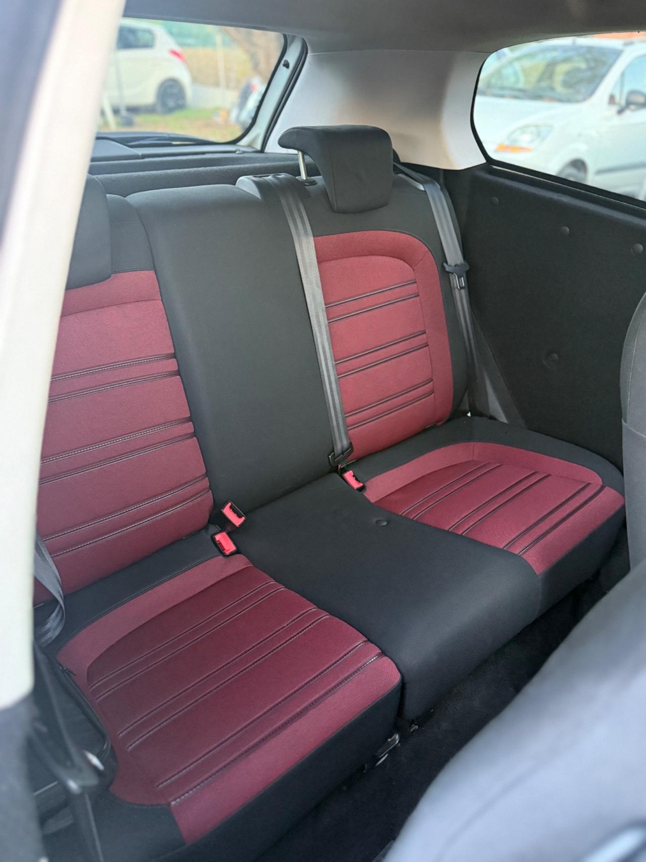 Fiat GRANDE PUNTO 2012 1.4 GPL NEOPATENTATI