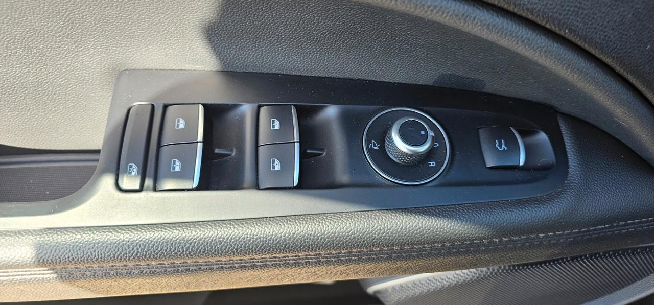 Alfa Romeo Stelvio 2.2 Turbodiesel 160 CV AT8 RWD Sport-Tech