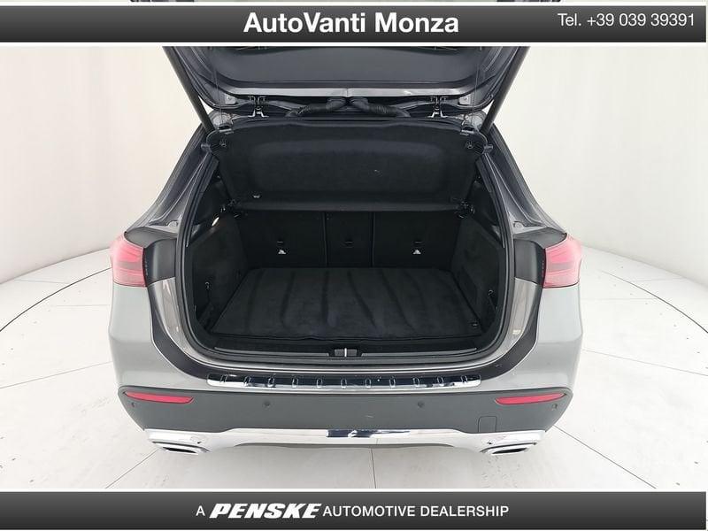 Mercedes-Benz GLA MERCEDES 200 D 4MATIC ADVANCED