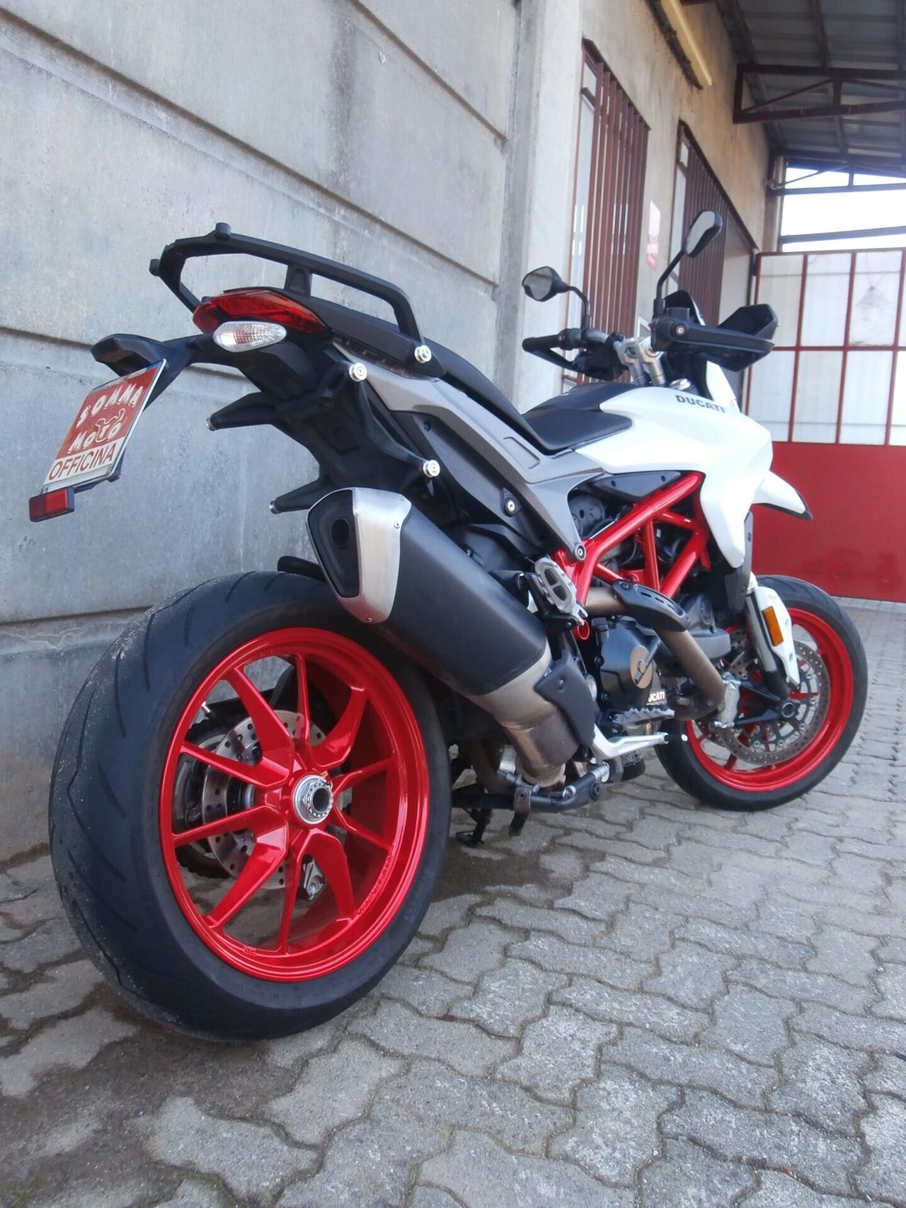 Ducati Hypermotard 939 del 2019 passaggio incluso, tagliando e garanzia