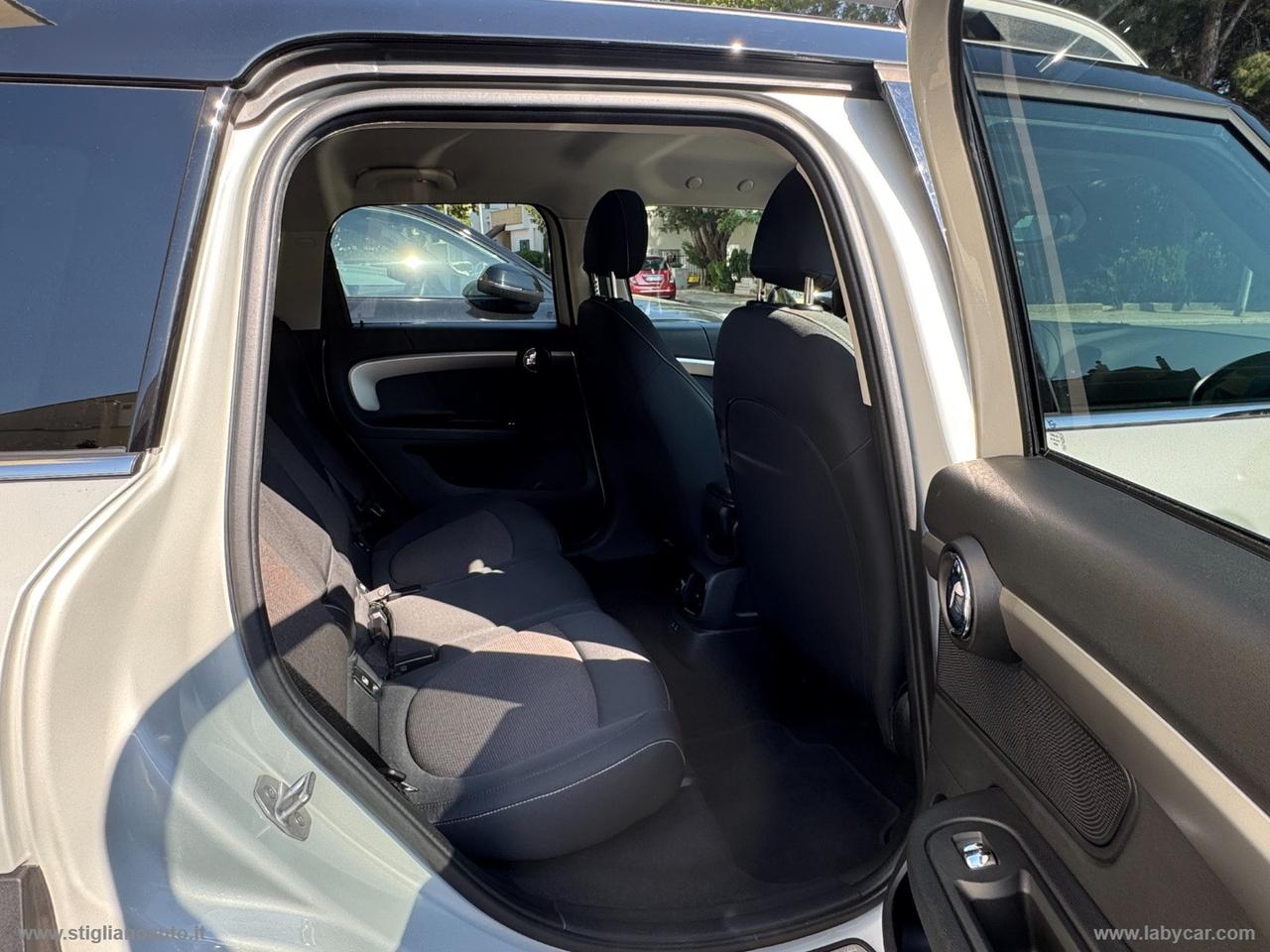 MINI Mini Cooper D Countryman ALL4 Aut.ESSENTIAL TELEC POST FARI
