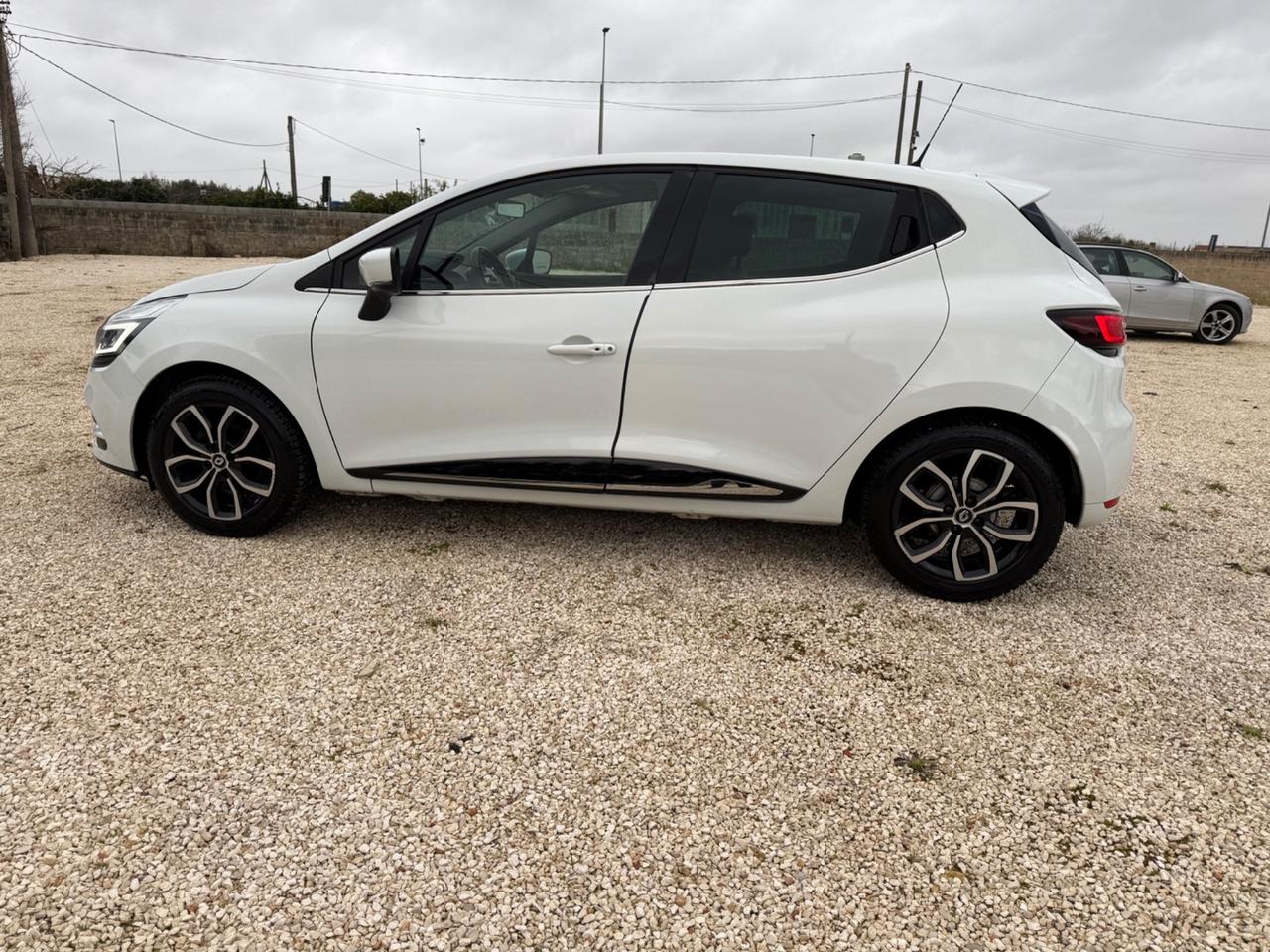 Renault Clio dCi 8V 75 CV Start&Stop 5 porte Energy Intens