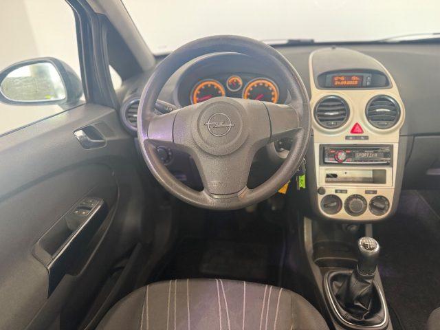 OPEL Corsa 1.2 5. porte Cosmo.